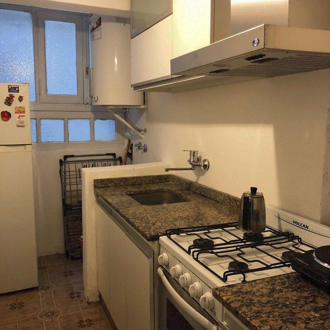 Foto de Departamento 3 ambientes con balcón a la calle., imagen 3
