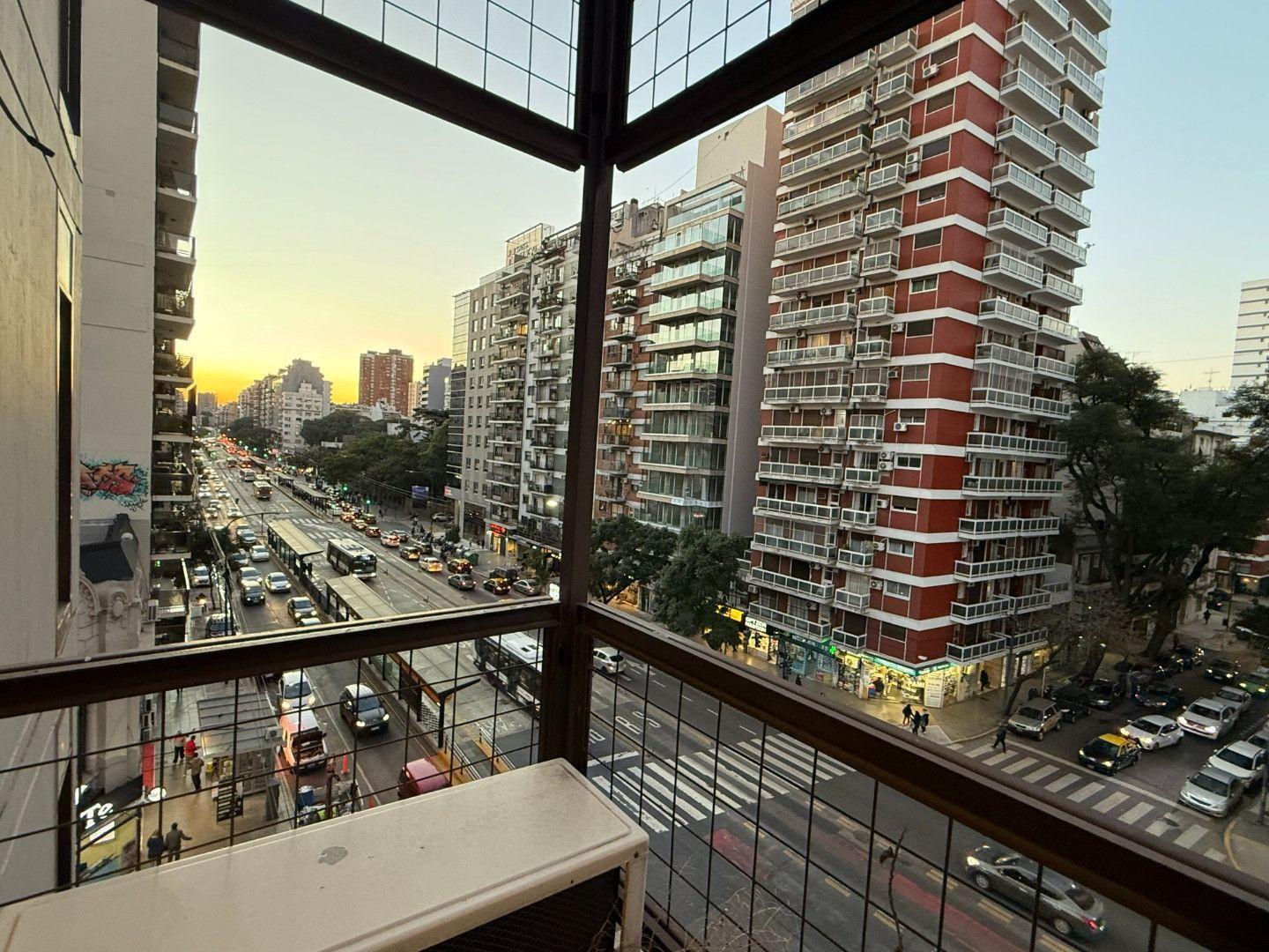Foto de Cómodo depto. de 80 m2 a la venta. Excelente ubicación, imagen 1