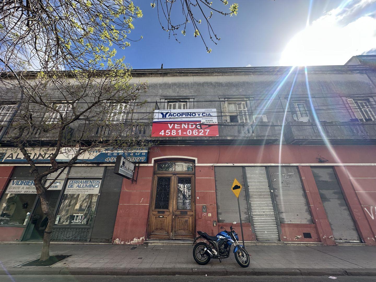 Foto de Inmejorable lote con construcción a la venta. Gran capacidad, imagen 3