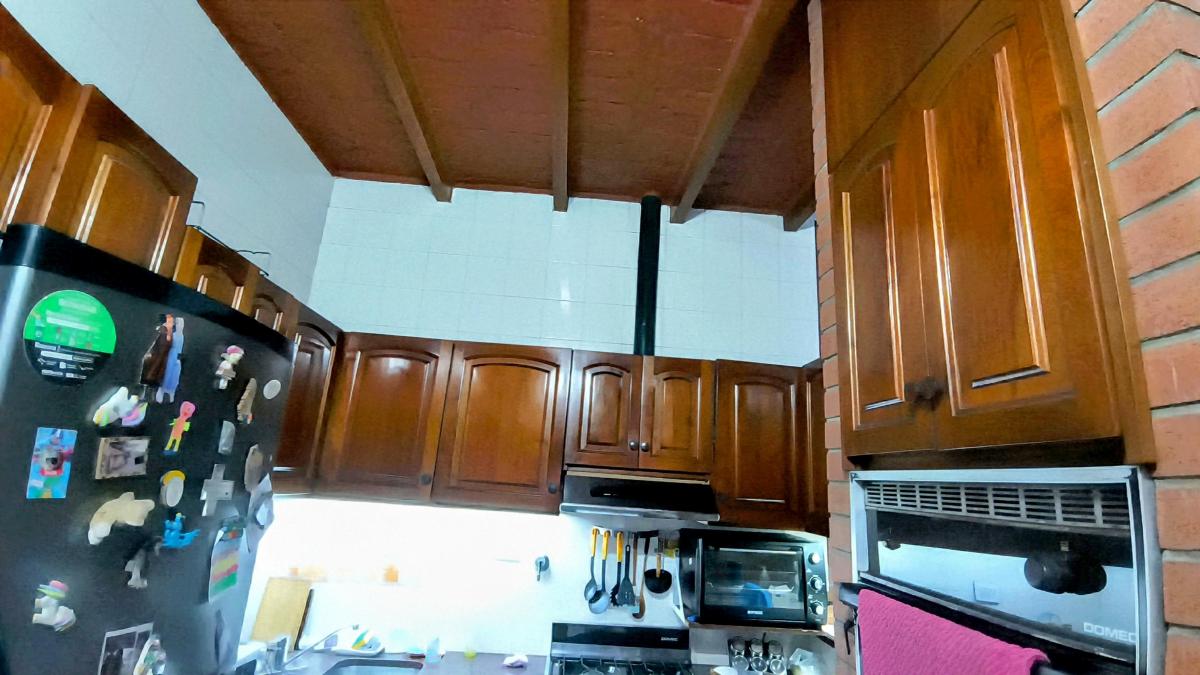 Hermoso Duplex Al Frente con Garage en Parque Avellaneda 3