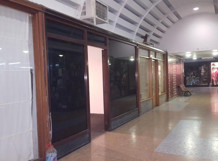 Foto de Libertad y Paraguay LOCAL con BAULERA, Oficina, Despacho, Depósito, imagen 5