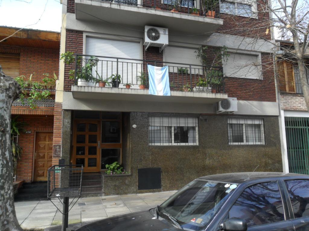 3 Ambientes, Al Frente P. B, con Patio y Lavadero, 68 m². 1