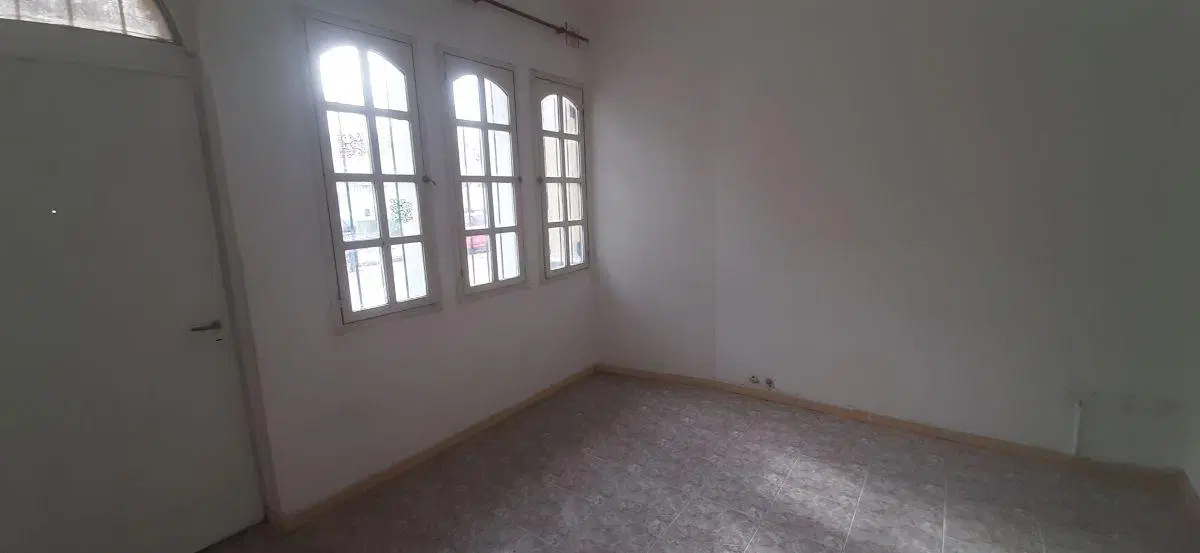Monoambiente divisible apto vivienda o profesional/comercial 2