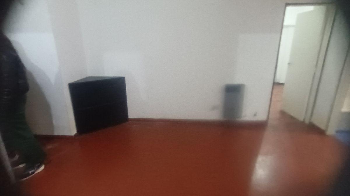 Foto de 3 amb frente balcon 1 piso por escalera, imagen 4