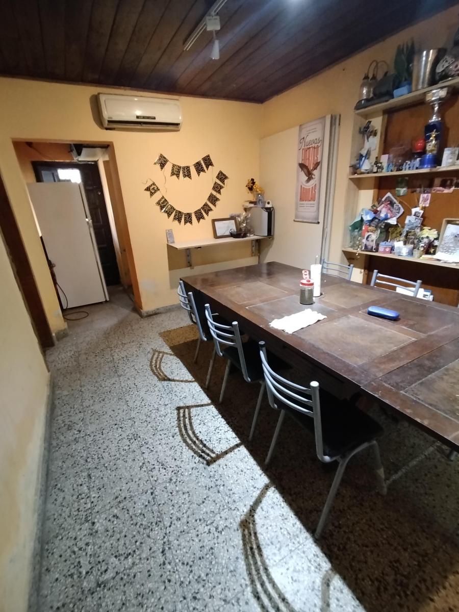 Casa a reciclar con servicios