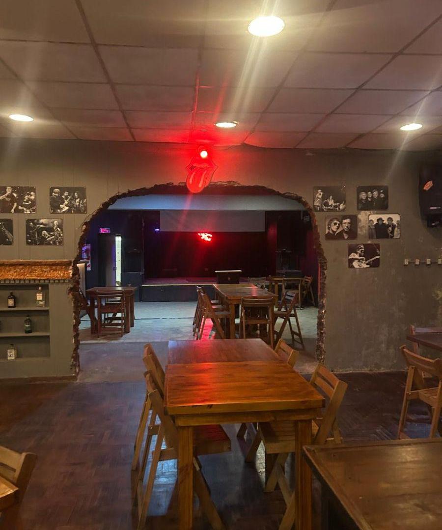 Foto de Excelente Local c/Patio en Pilar Centro, a 2 Cuadras de La Plaza, imagen 3