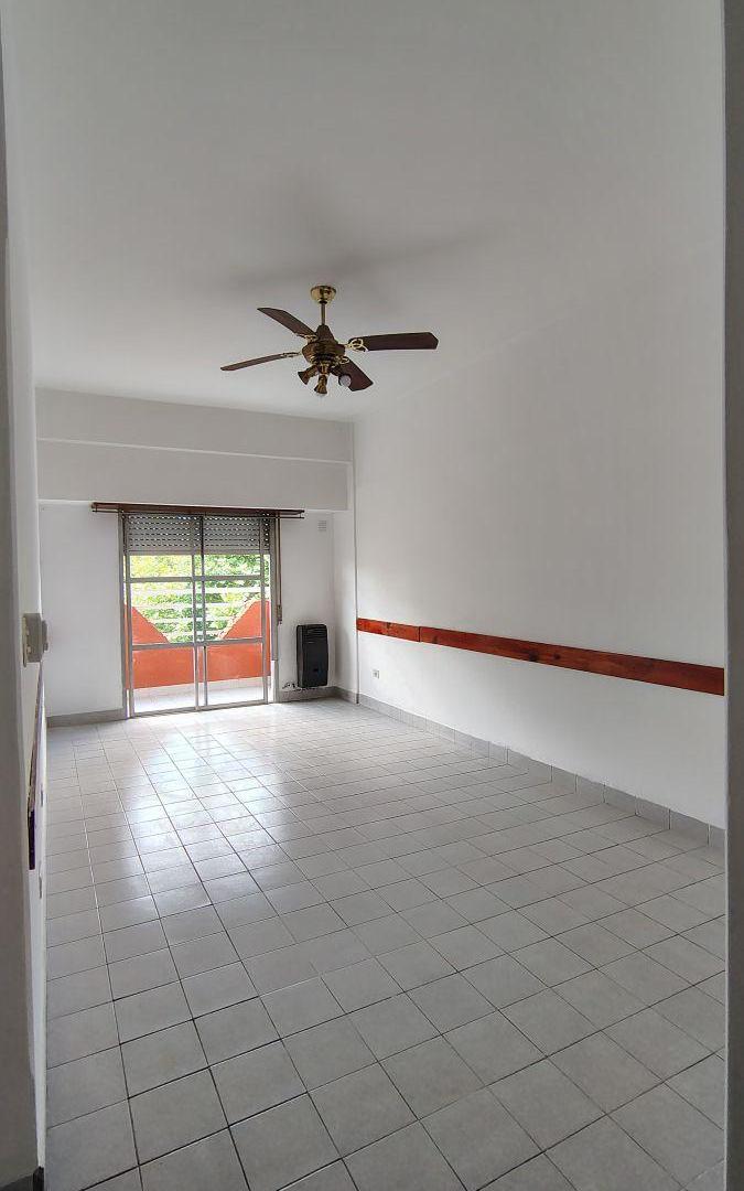 Foto de Departamento 3 ambientes , zona terminal de Escobar, imagen 3