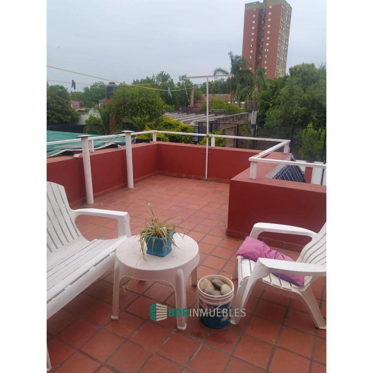 Venta 2 Casas Juntas Florida Rio. Piscina. 3 Dorm.. Excelente Estado! Aceptaría Departamentos 2
