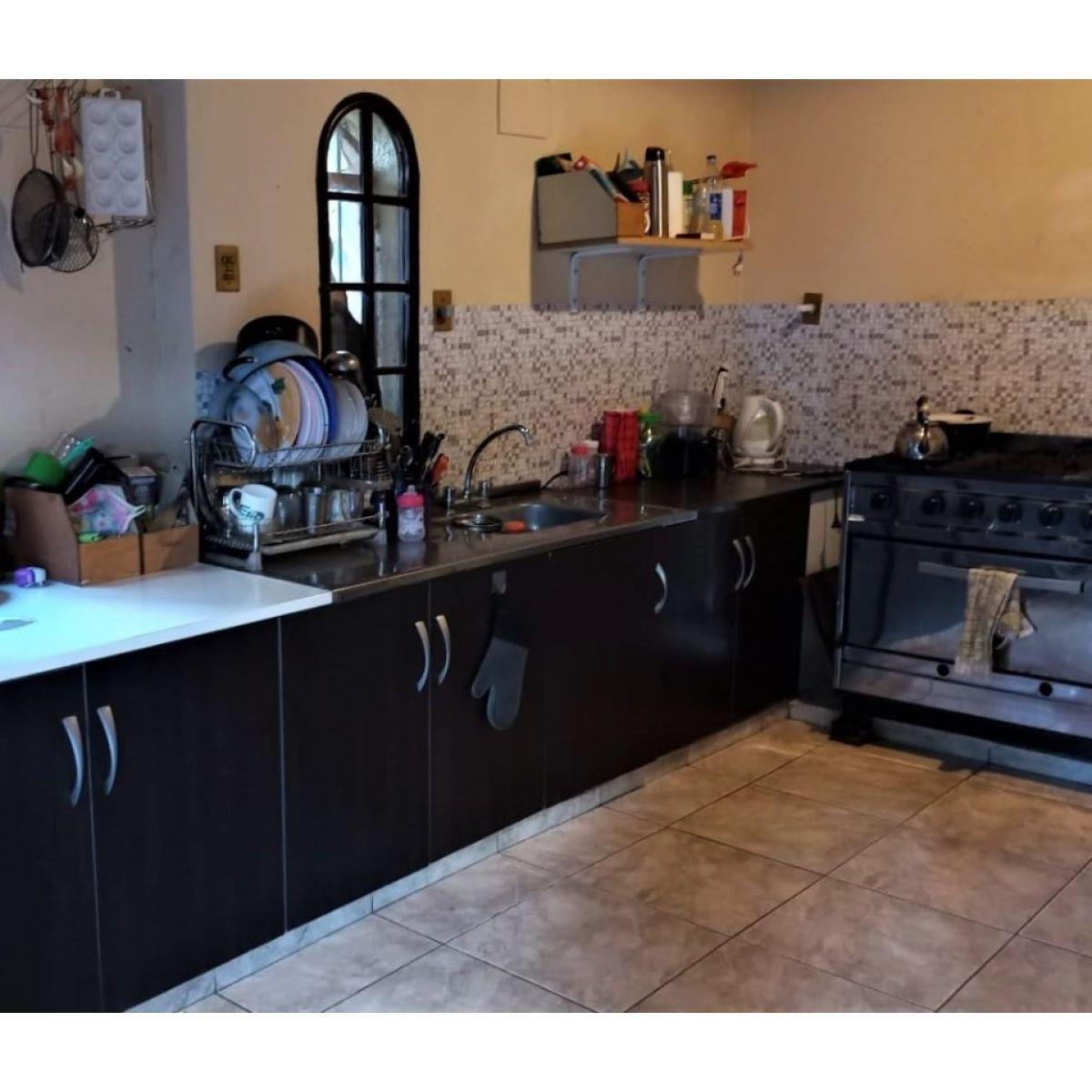 Acebal. Venta Casa 3 Dorm.. Estilo Alpina. Excelente Zona. Opcion Galpon. U$s90.000 1