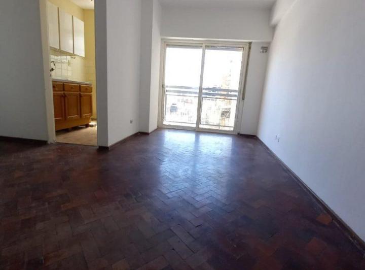 VENTA MAIPU 928 DEPARTAMENTO DE UN DORMITORIO