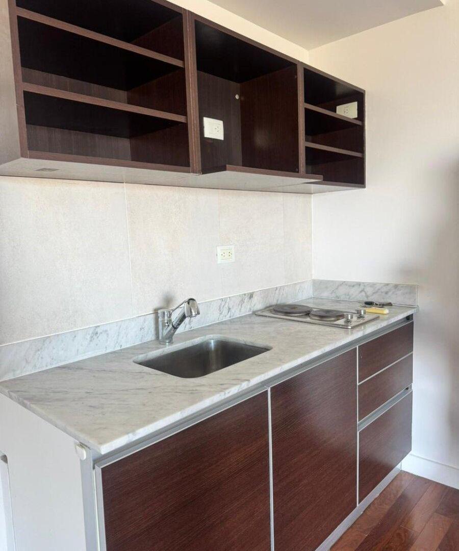 Foto de ALQUILER MAUI MONOAMBIENTE DIVISIBLE AMPLIO PISO ALTO. VISTA CIUDAD. AMENITIES, imagen 4