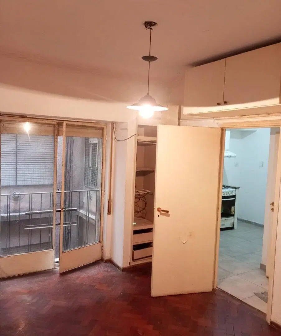 Venta Urquiza 1017 departamento de un dormitorio centrico 3
