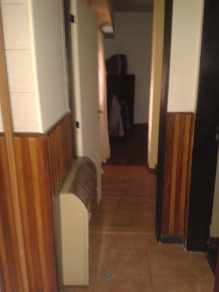 VENTA CASA PASILLO DE 3 DORM. 2 BAÑOS . PATIO (DORREGO 2900)