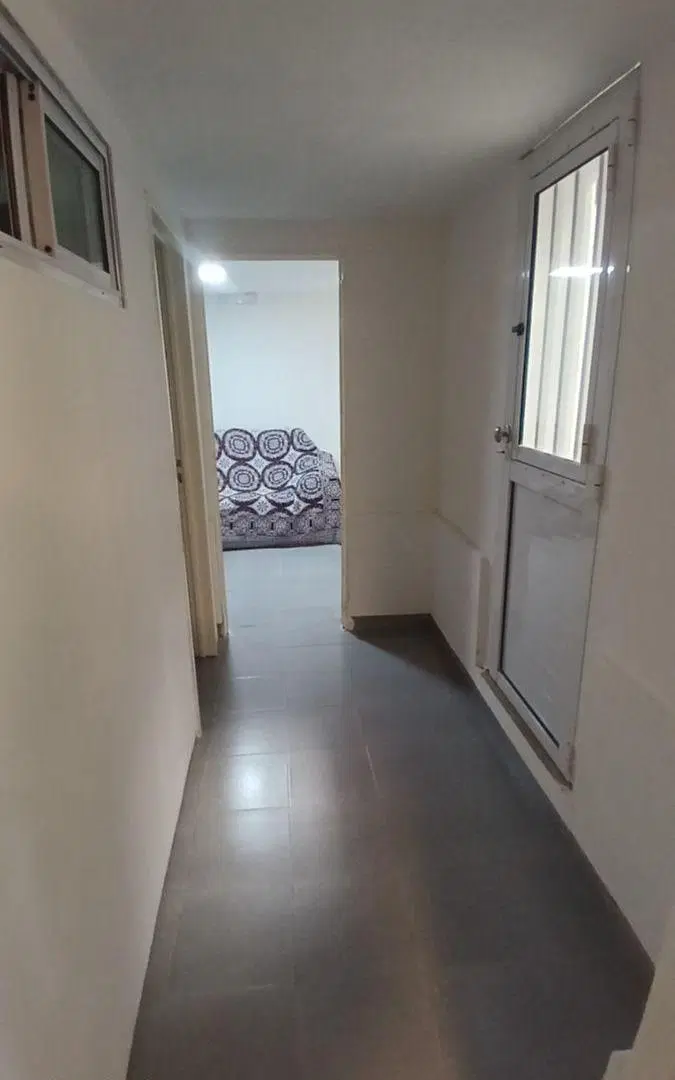VENTA DEPTO PASILLO RECICLADO 5 DORM .2 BAÑOS. PATIO. 2 PLANTAS 4