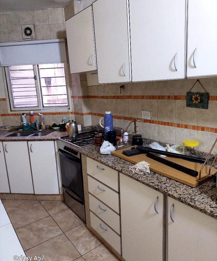 Foto de VENTA DEPTO 2 DORM CON BALCON AL FRENTE ( ITALIA 900), imagen 3