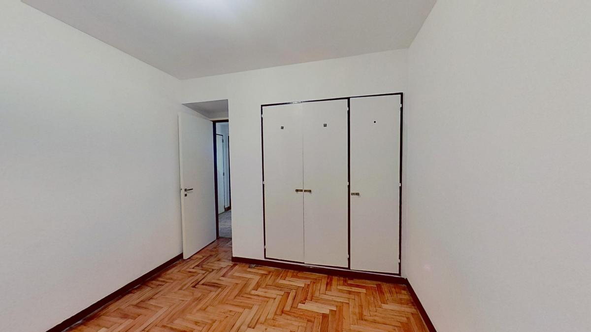 Venta Departamento 4 Amb en Flores C/ Balcón. o Permuta M/valor. Oportunidad! 2