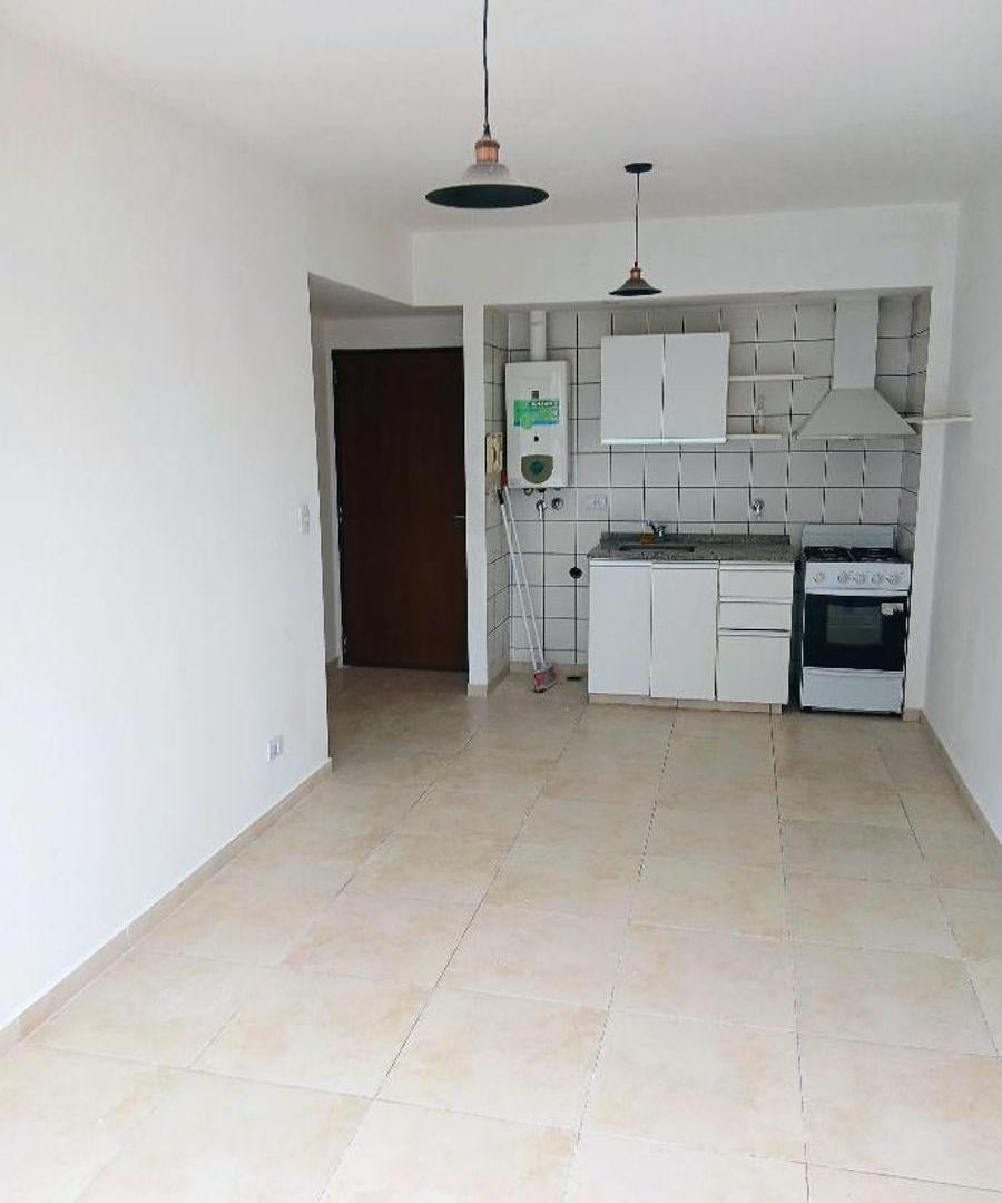 Foto de Hermoso 3 amb balcon terraza pileta sum parrilla, imagen 2