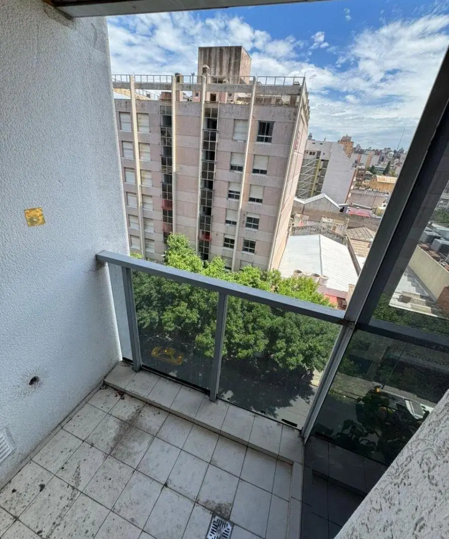 Excelente departamento de 1 Dormitorio en Alquiler en Centro 1
