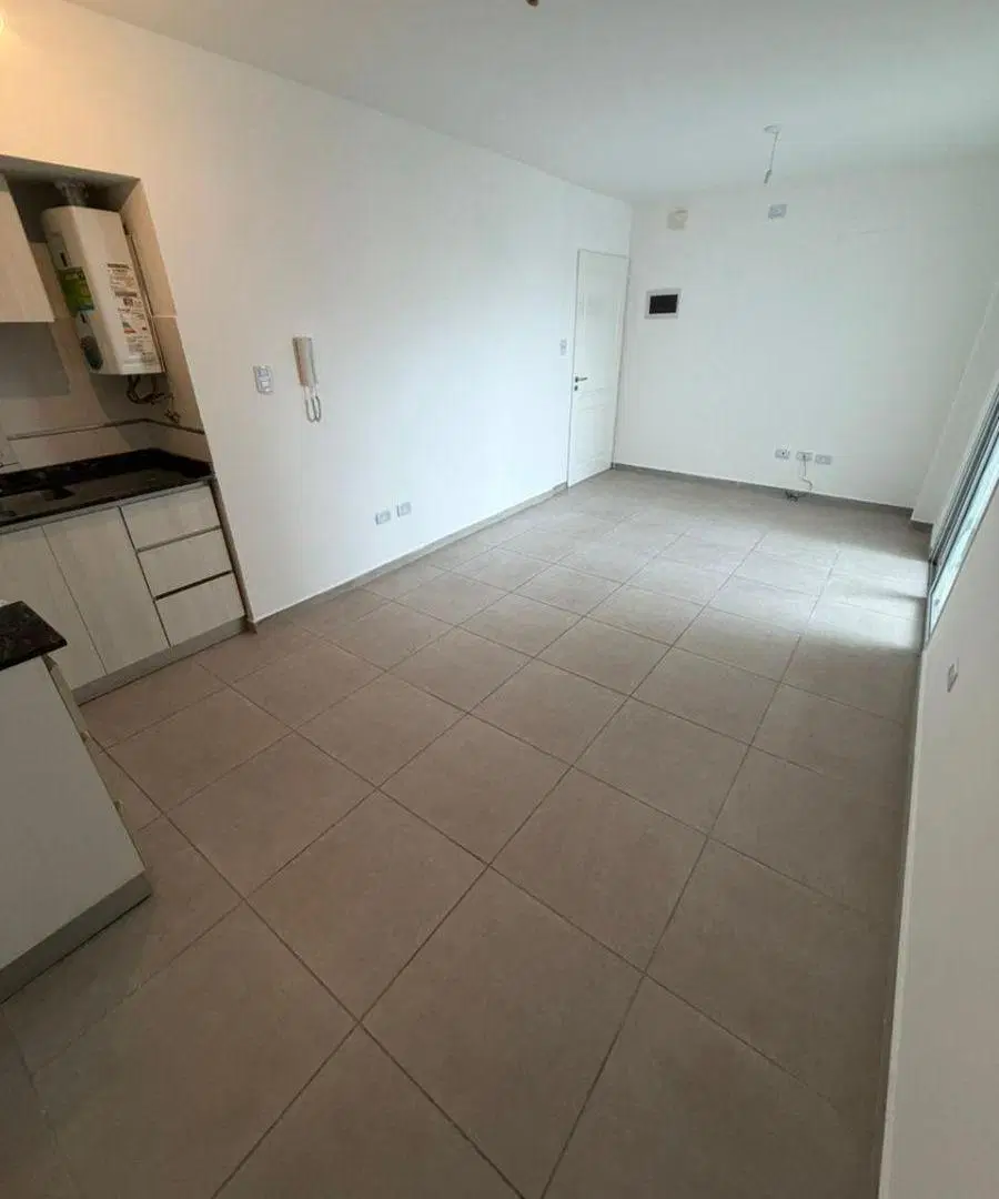 Excelente departamento de 1 dormitorio en alquiler en Cofico. 3
