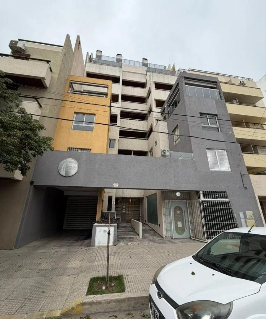 Excelente departamento de 1 y 1/2 dormitorios en alquiler en Cofico. 1