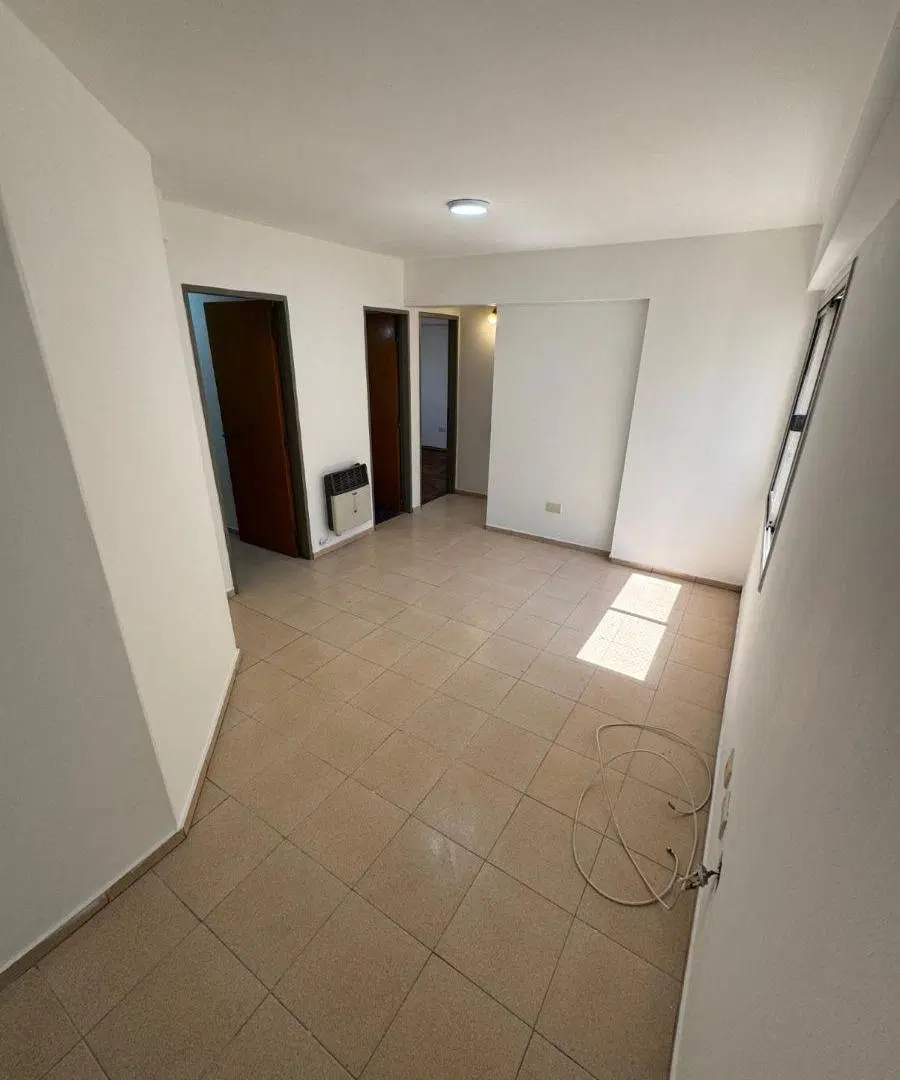 Excelente unidad de 2 dormitorios en alquiler en Nueva Córdoba 2