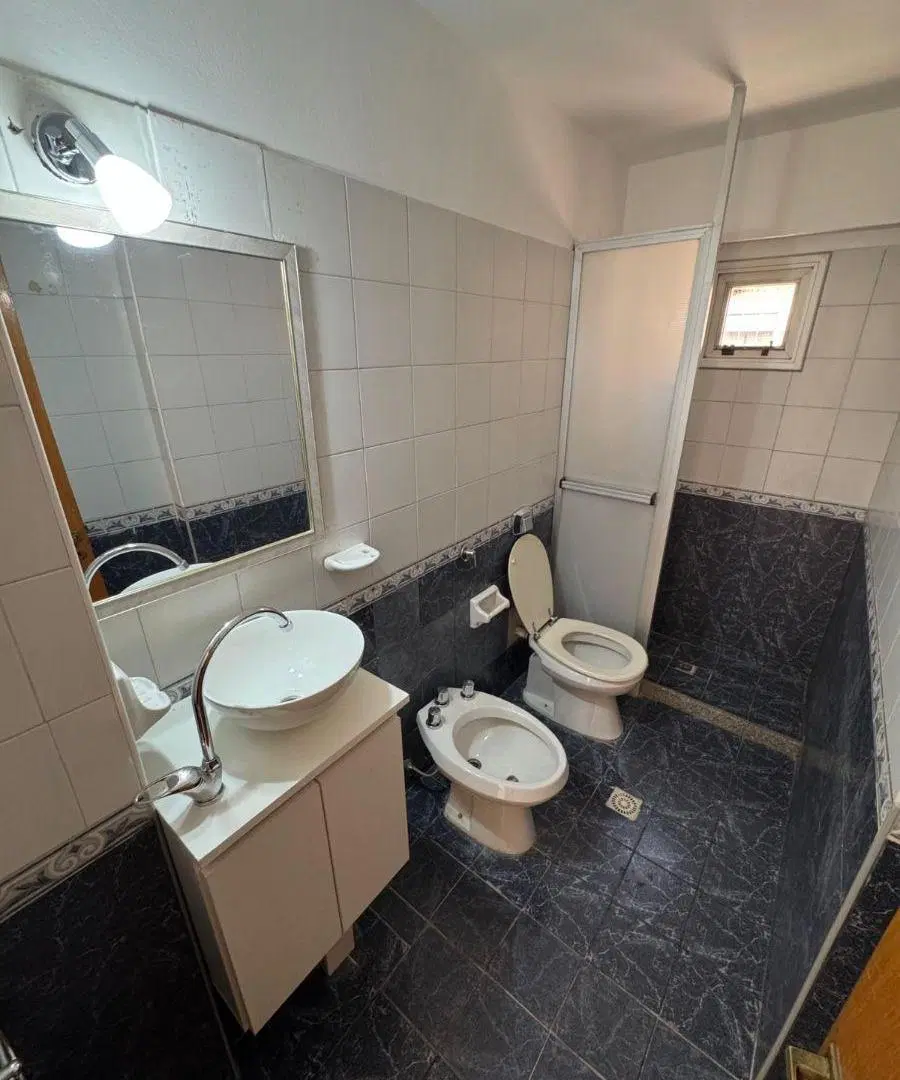 Excelente unidad de 2 dormitorios en alquiler en Nueva Córdoba 1
