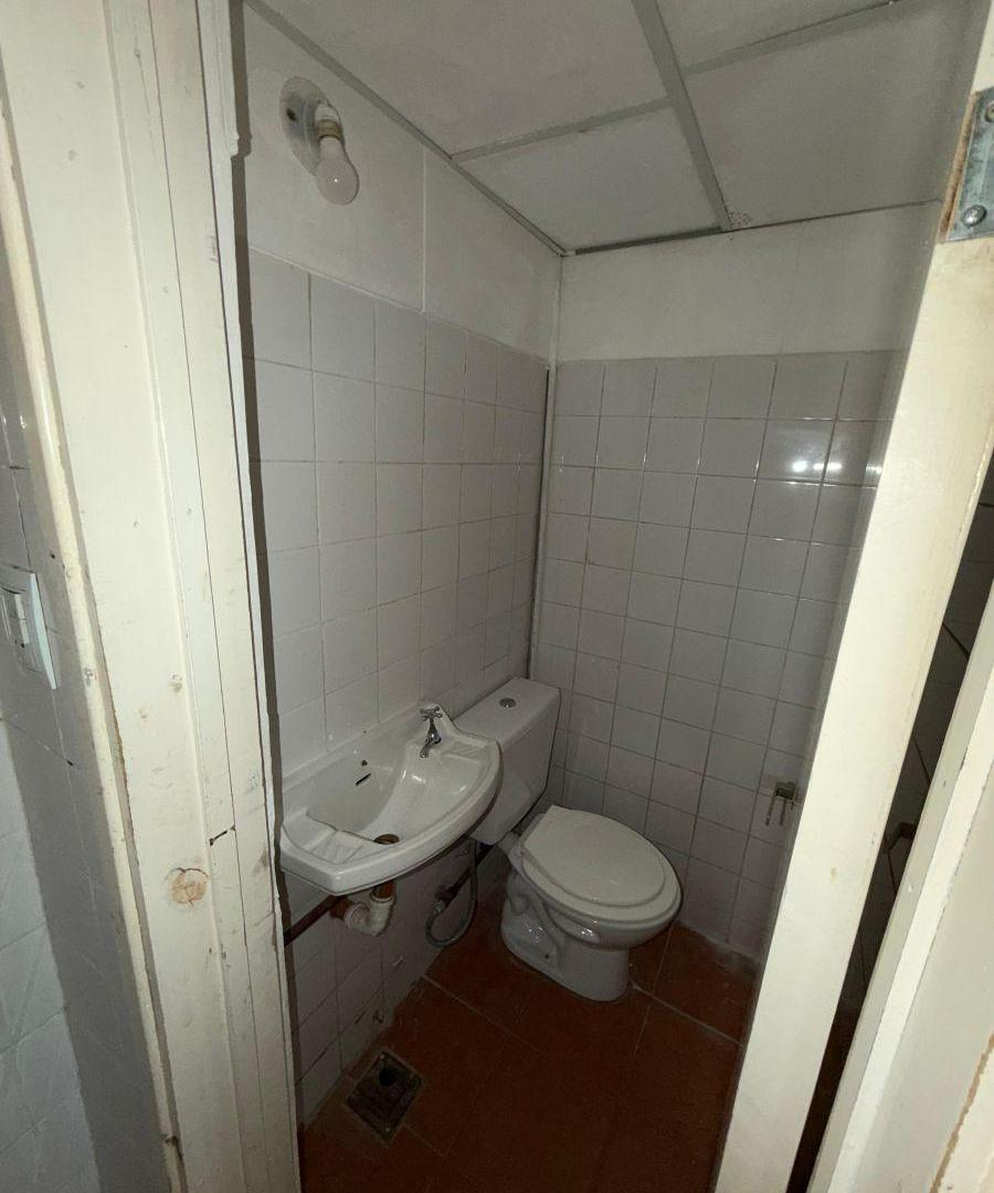 Foto de Excelente Local Comercial en alquiler a metros de Patio Olmos, imagen 5