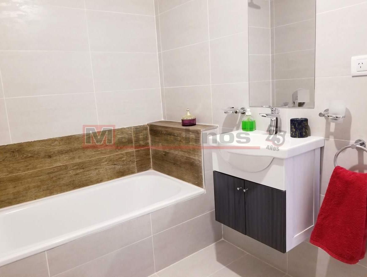 Venta Departamento 2 Ambientes con Balcón en Mataderos 3