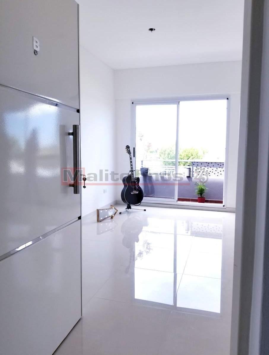 Venta Departamento 2 Ambientes con Balcón en Mataderos 5