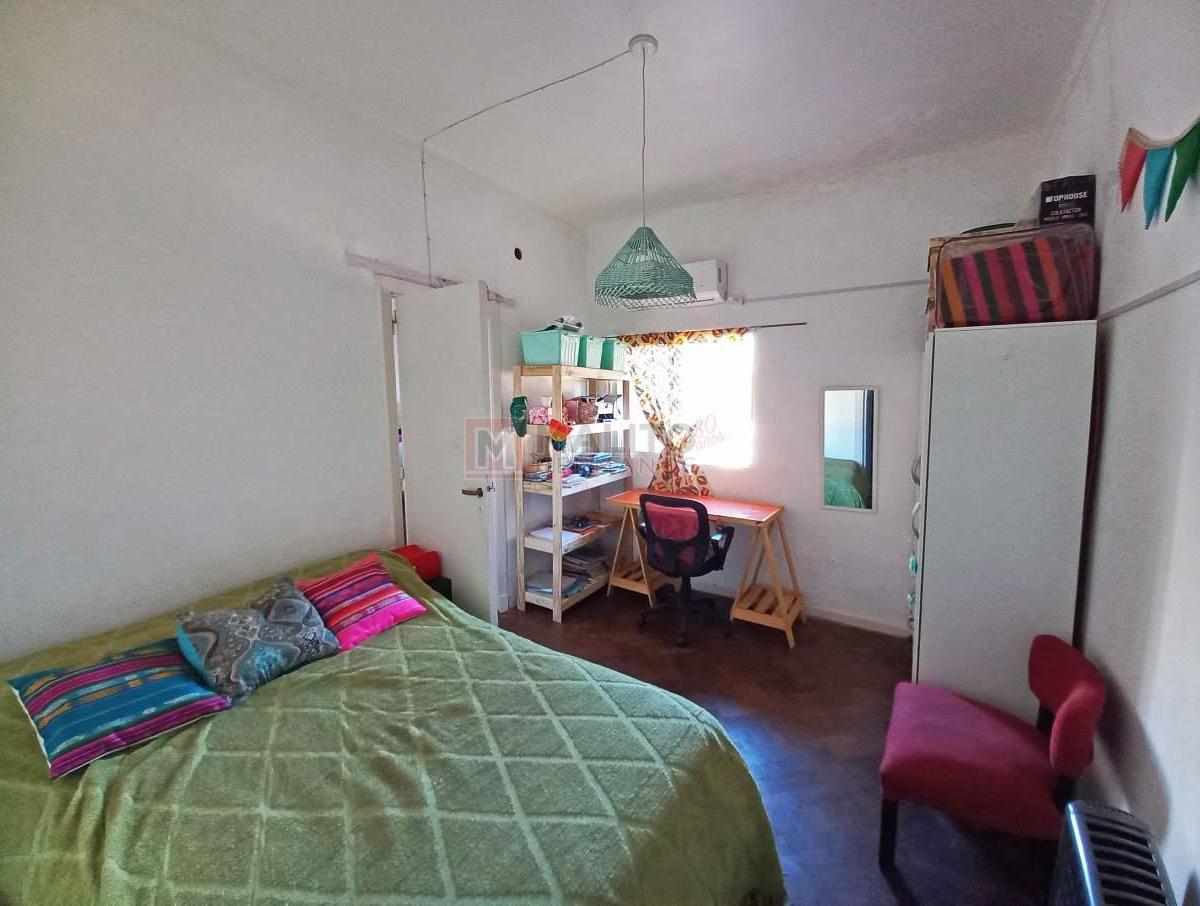 Venta Departamento Tipo Casa 2 Ambientes con Terraza Compartida en Flores 3