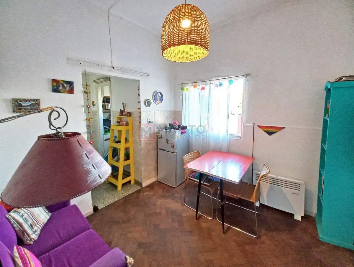 Venta Departamento Tipo Casa 2 Ambientes con Terraza Compartida en Flores 5