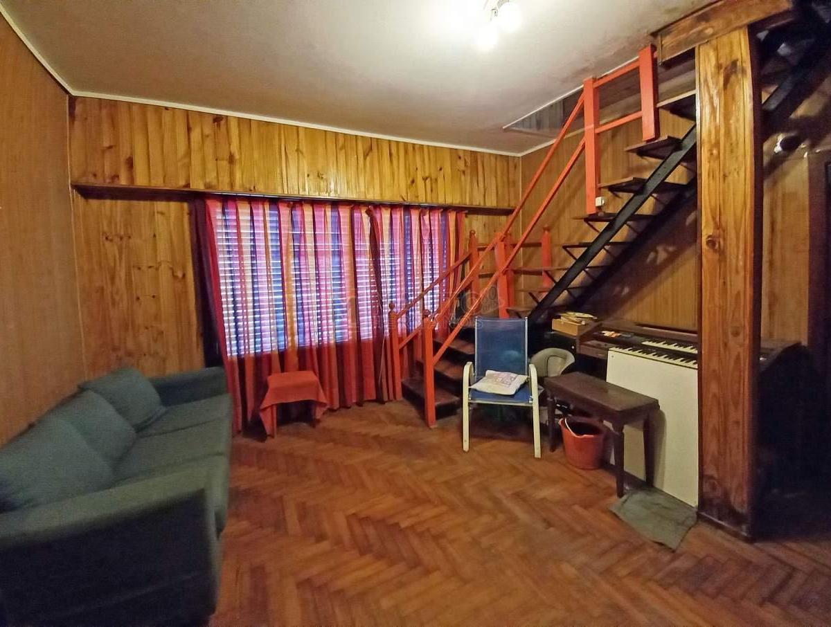 Venta Casa Lote Propio 2 Plantas 4 Ambientes con Terraza y Patio en Parque Avellaneda 4