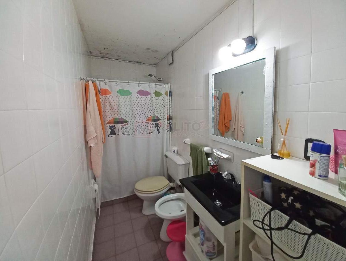Venta Departamento 3 Ambientes con Balcón en Torre de Viviendas en Villa Lugano 4