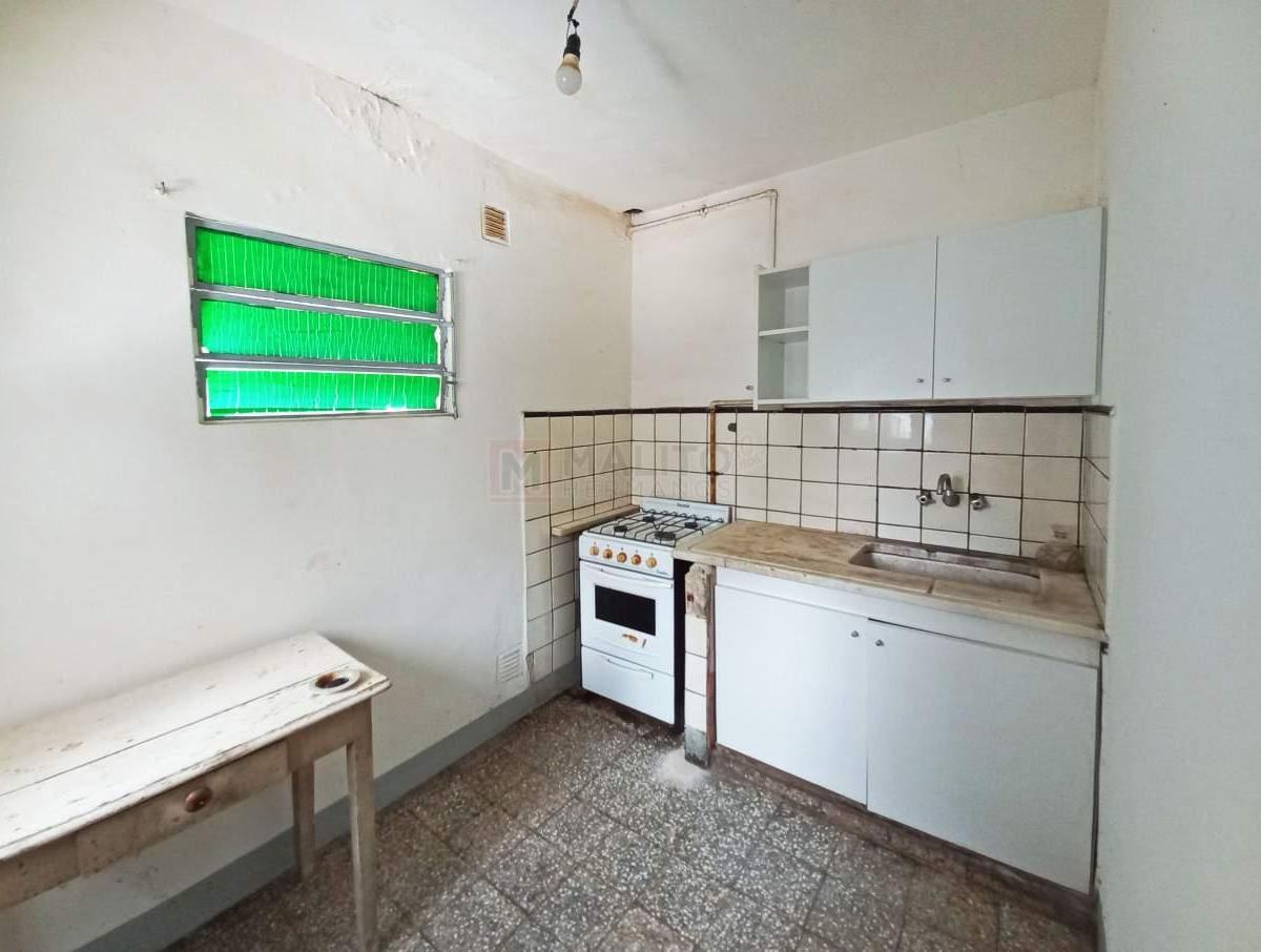 Venta Casa en Bloque en Lote Propio 4 Viviendas con Terrazas, Patios, Garage en Villa Lugano 5