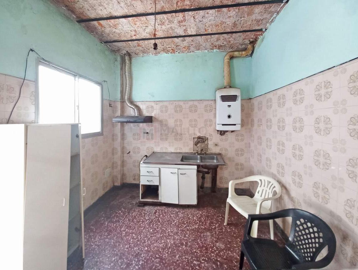 Venta PH 4 Ambientes con Terraza, Patio y Lavadero en Mataderos 1