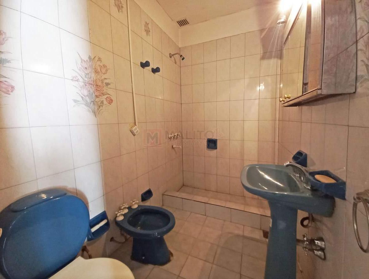 Venta PH 3 Ambientes Al Frente con Patio y Espacio Aereo en Villa Lugano. 3