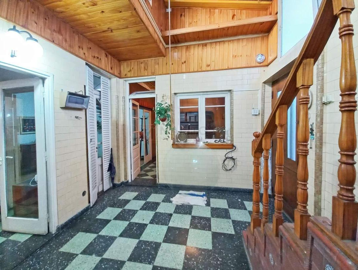 Venta PH 4 Ambientes en Planta Baja con Patio Cubierto y Terraza en Mataderos 1