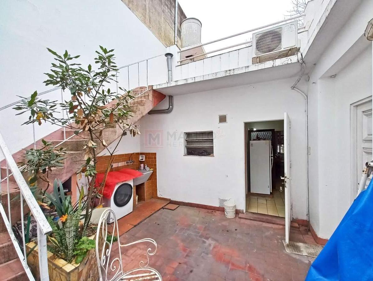 Venta Casa Lote Propio 3 Ambientes con Patio y Terraza en Villa Lugano 3