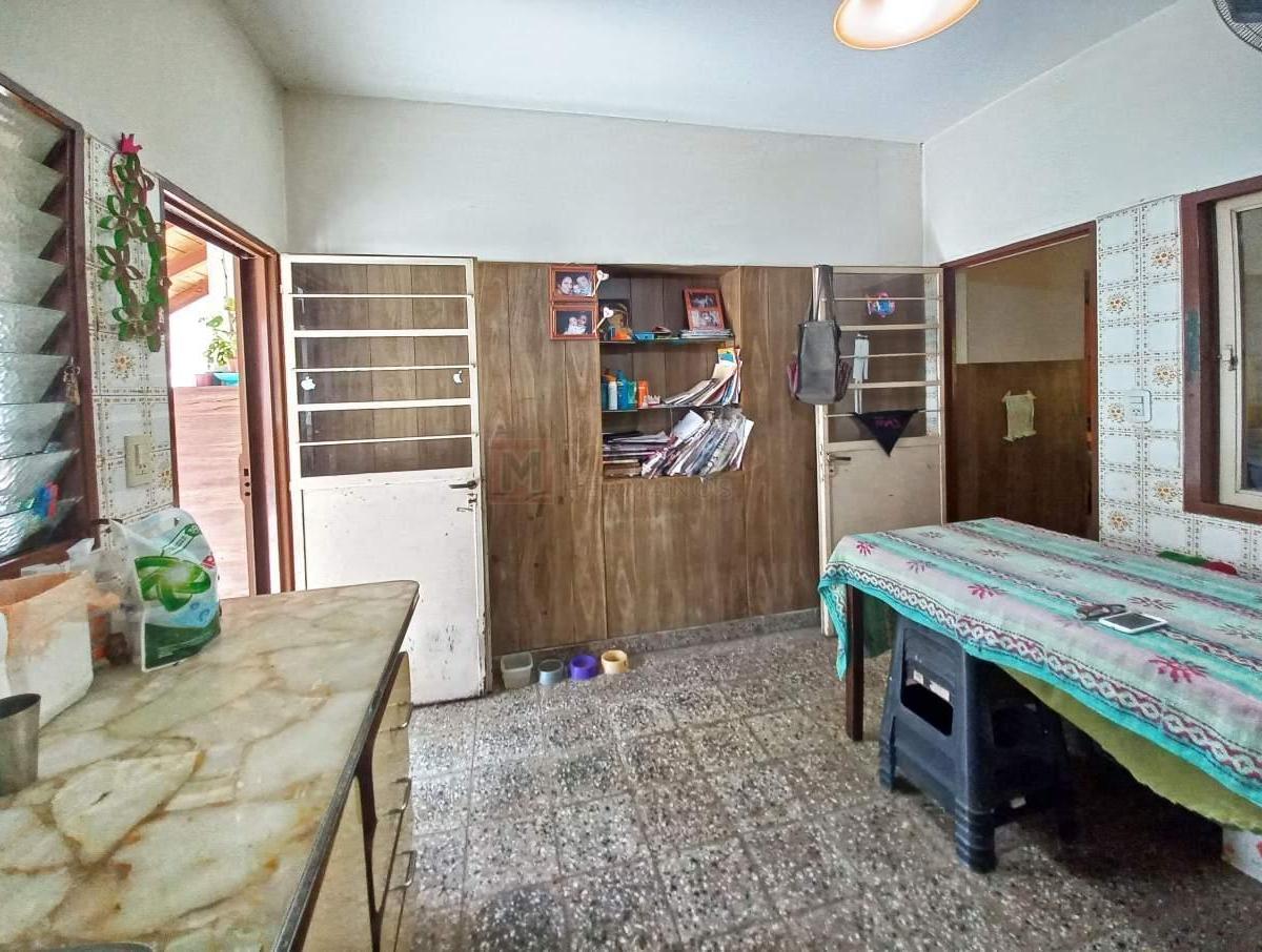 Venta Casa en Bloque - 2 PH - 3 Ambientes con Patio y Terraza en Parque Avellaneda 1