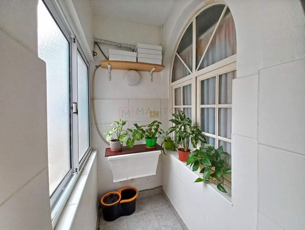 Venta Departamento 2 Ambientes en 2 Piso por Escalera en Parque Avellaneda 2