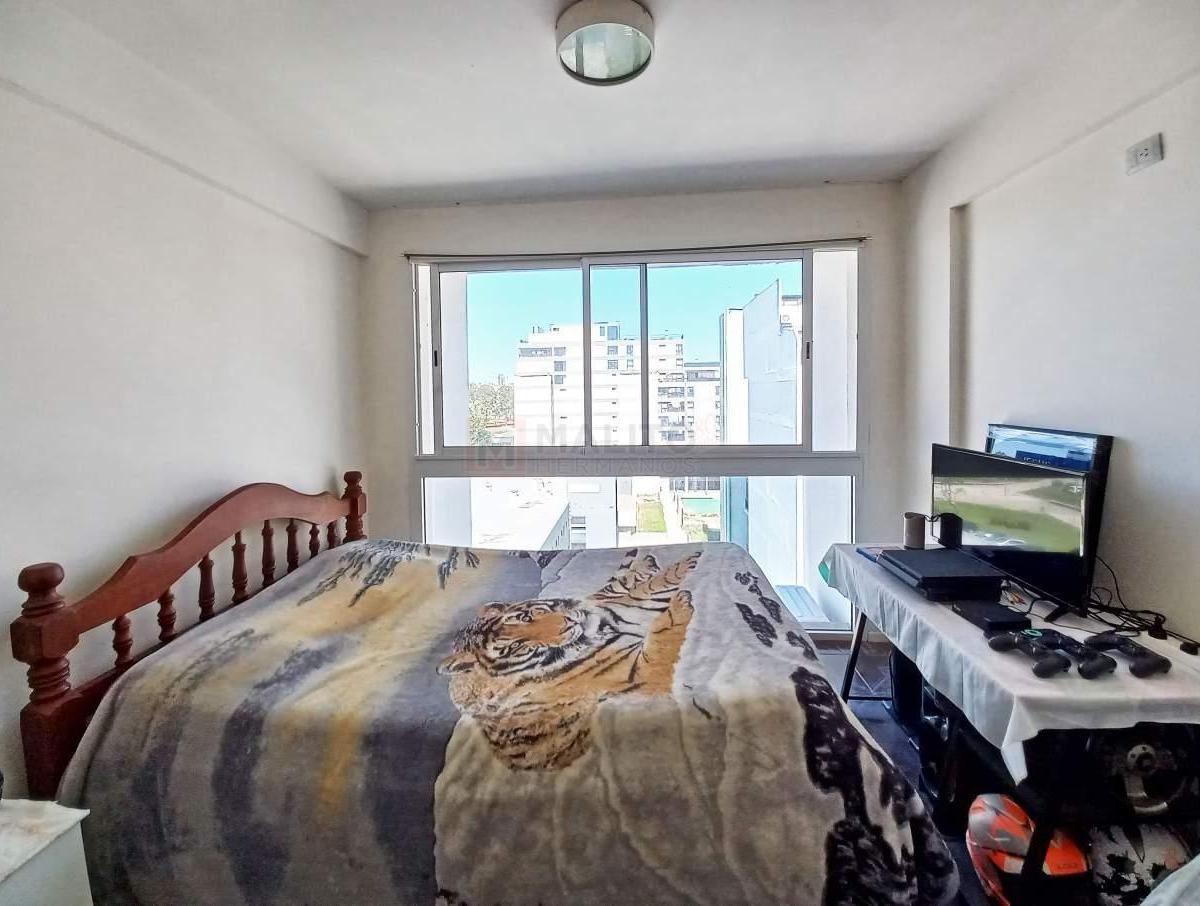 Venta Departamento 3 Ambientes en Duplex con Balcon en El Barrio Olimpico en Villa Soldati 5