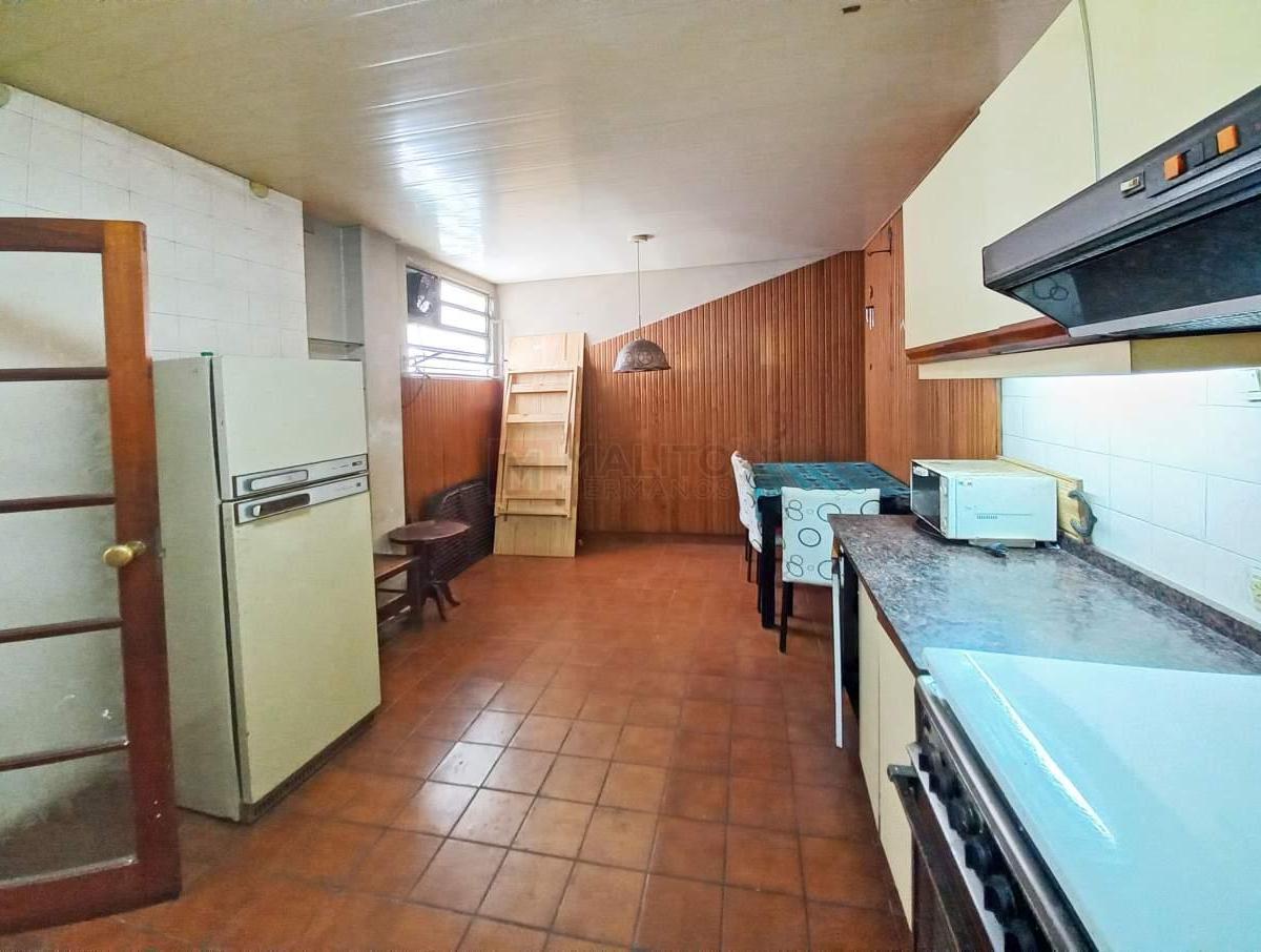 Venta PH Frente 4 Ambientes con Patio y Terraza en Parque Avellaneda 3