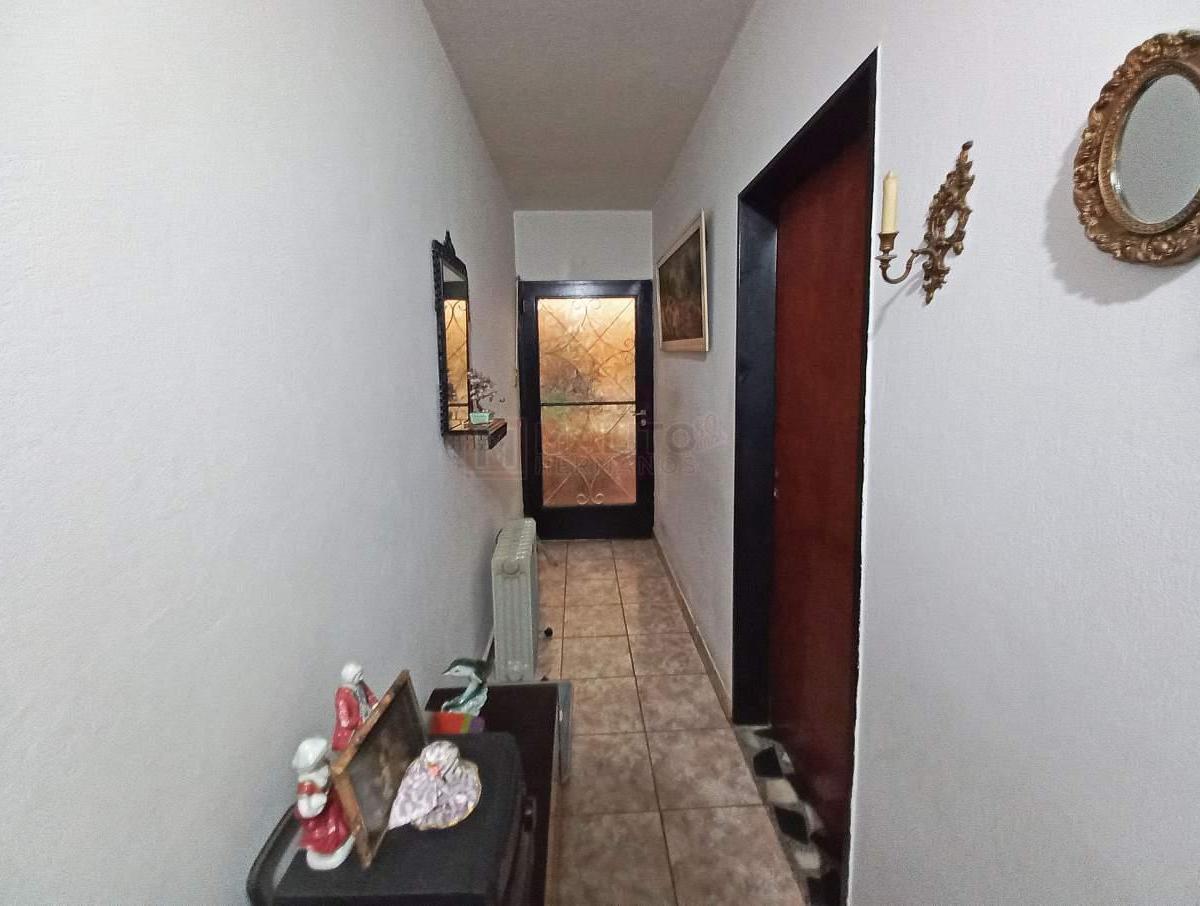 Venta PH Al Fondo 4 Ambientes con Patio y Terraza en Parque Avellaneda 2