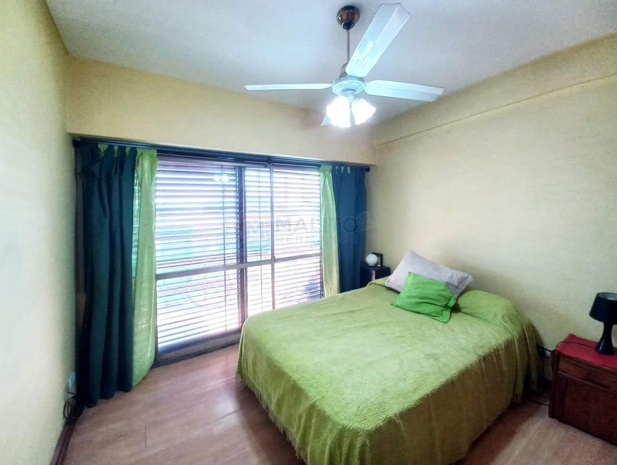 Venta Departamento 3 Ambientes con Balcon en Parque Avellaneda 5