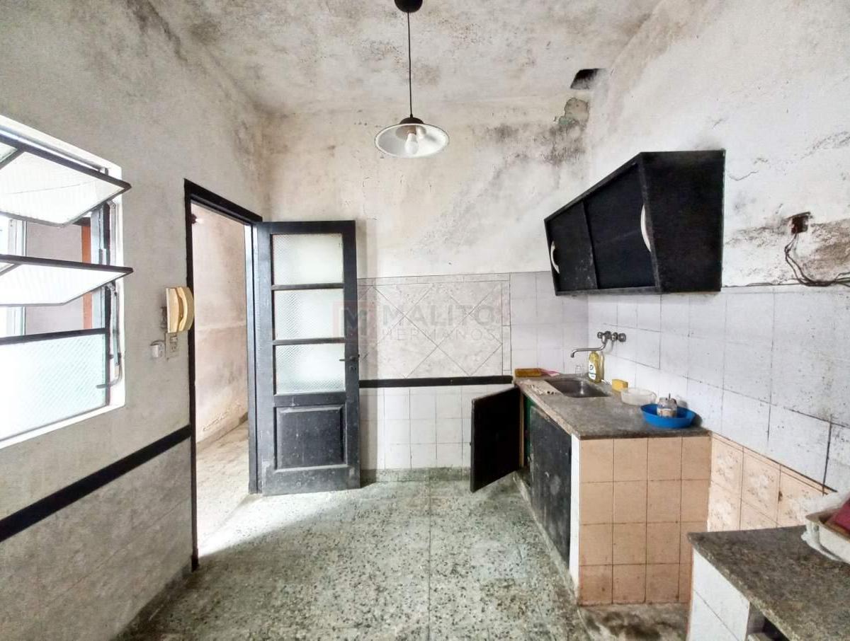Venta PH 2 Ambientes con Patio Cubierto y Terraza en Villa Lugano 4