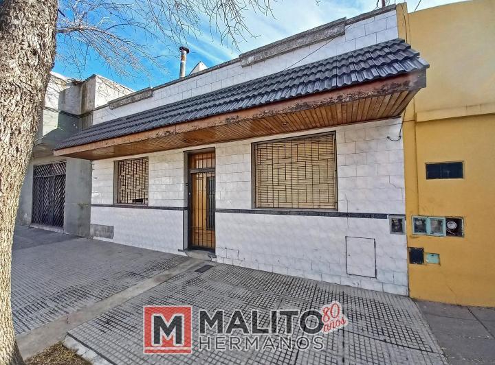 Venta Casa Lote Propio 4 Ambientes con Patio y Terraza