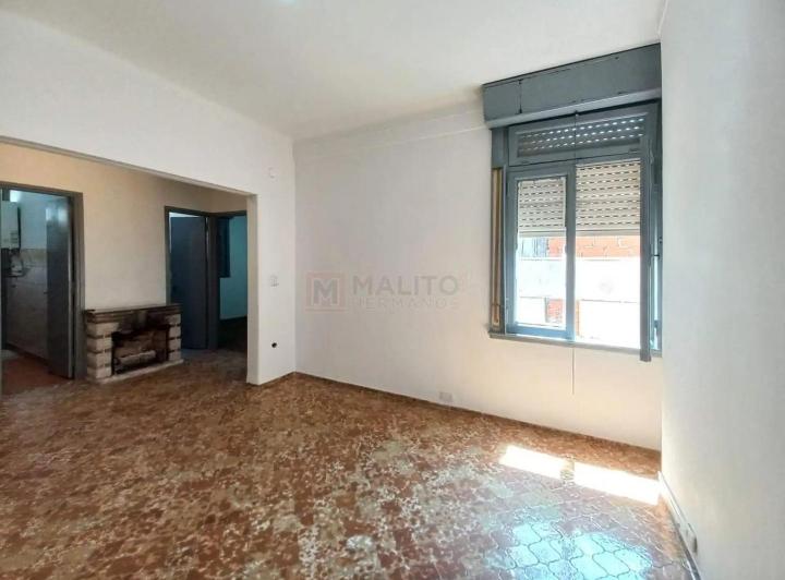 Foto de Venta Departamento 3 Ambientes en Parque Chacabuco, imagen 2
