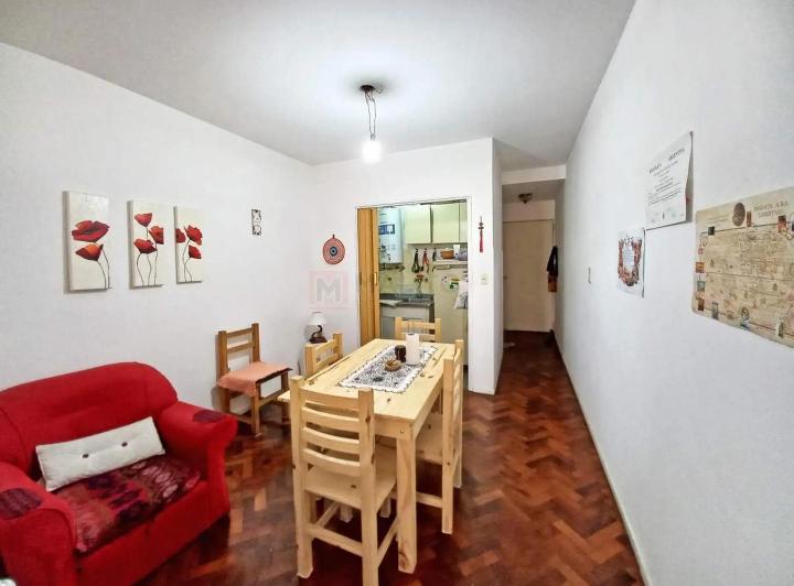 Foto de Venta Monoambiente en 1 Piso por Escalera en Floresta, imagen 3