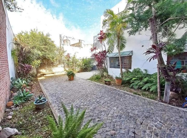Venta Casa Lote Propio 2 Plantas - 3 Ambientes  2 Oficinas, 1