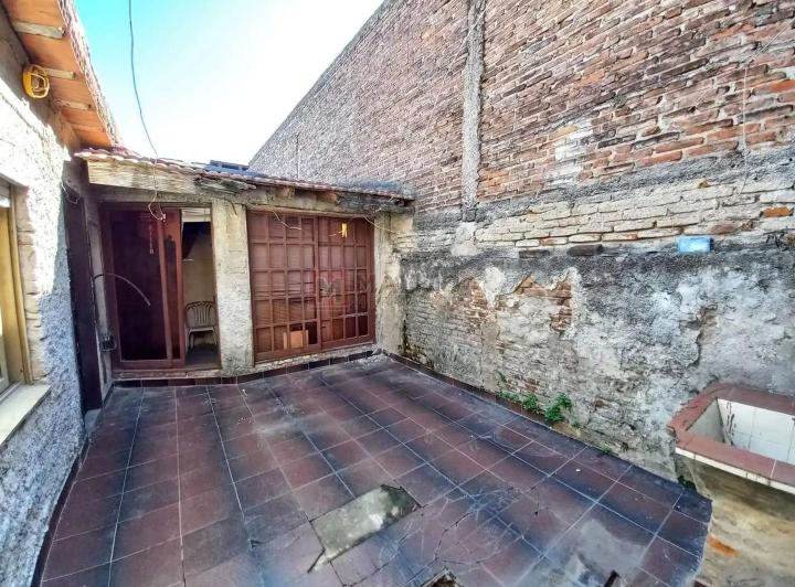 Venta PH 3 Ambientes con 2 Patios y Espacio Aéreo Propio en 3